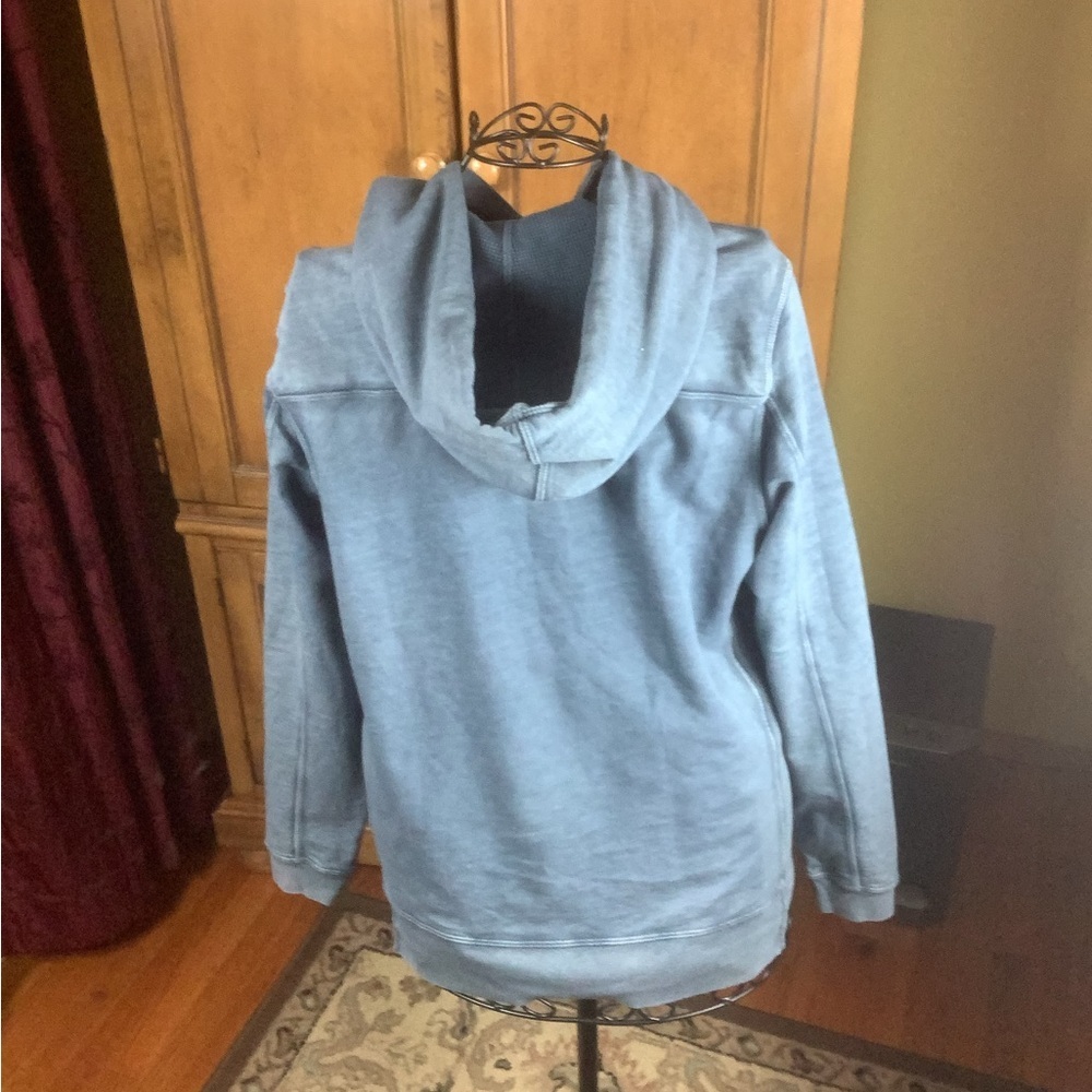 Men’s Adrianne Goldschmied Blue textured Sweatshirt Size Medium - Picture 3 of 9